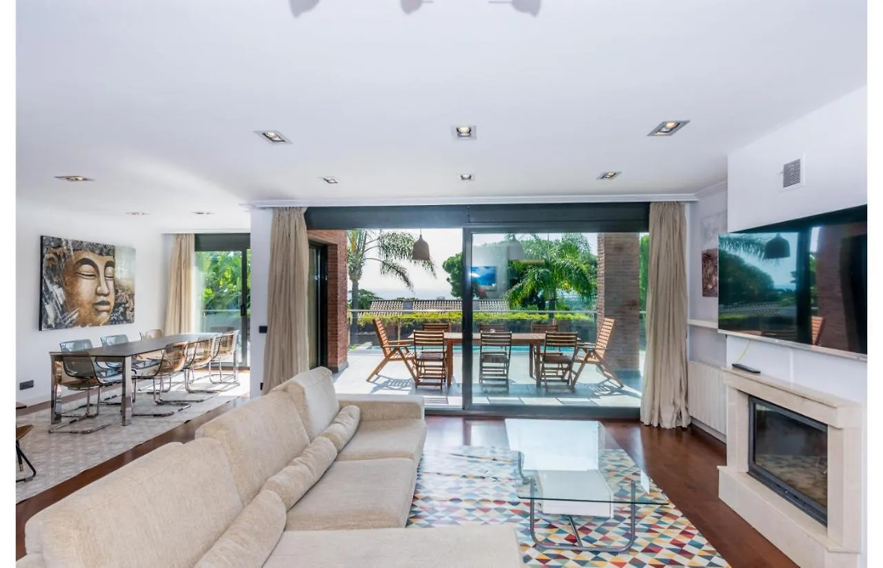 קאלדס ד'אסטרק Homeholidaysrentals Adonis 0*, קאלדס ד'אסטרק