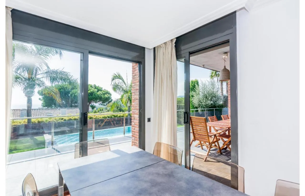 Homeholidaysrentals Adonis Caldes D'Estrach